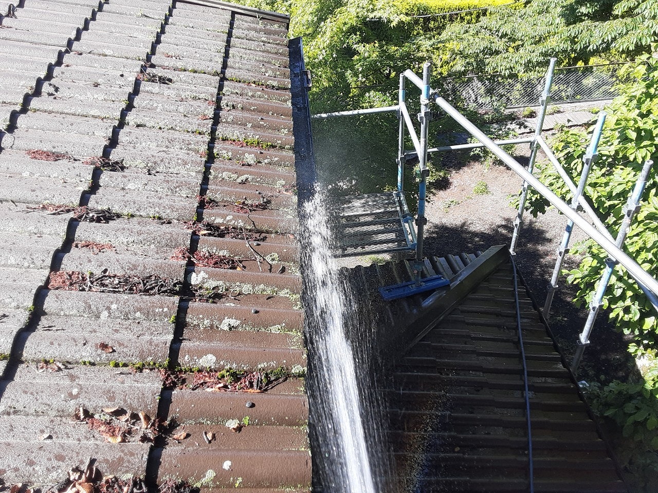 富士河口湖町雨樋清掃確認